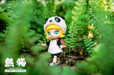 MOLLY Chengdu Panda Action Figure-Preorder