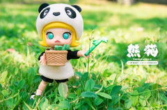 MOLLY Chengdu Panda Action Figure-Preorder