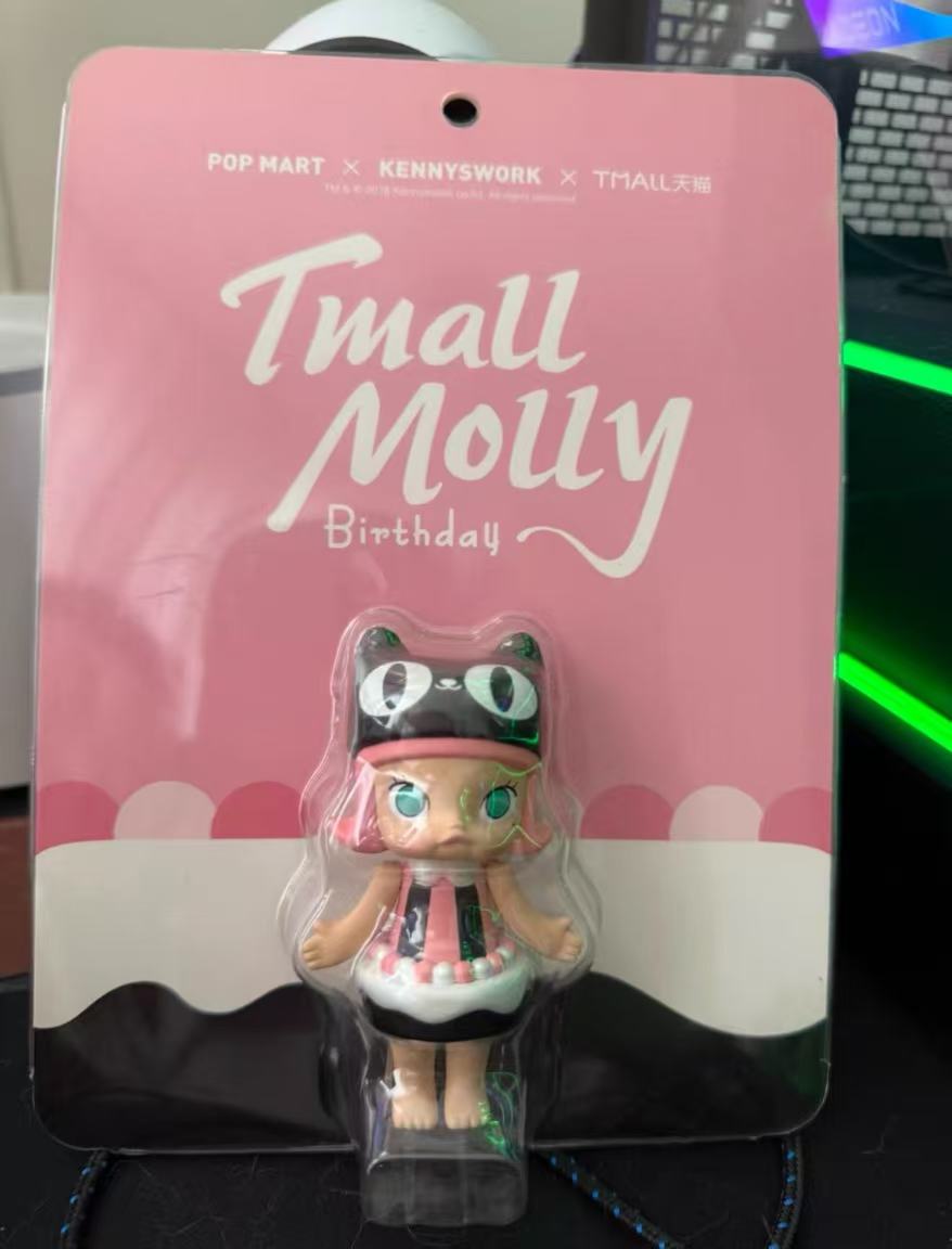 Molly series  Handing Card-Preorder