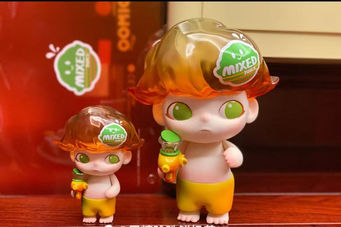 Dimoo×Perrier Handing Card & Dimoo Orange Juice Water Gun-Preorder