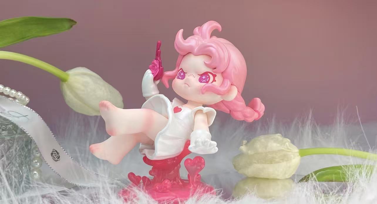 Dora Sinking Heart-Preorder