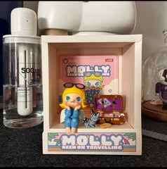 MOLLY Keen On Travelling 100% Fihurine-Preorder