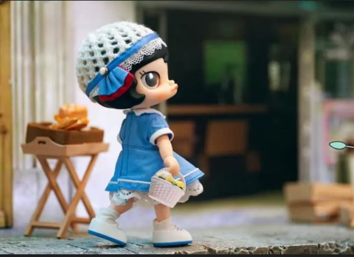 Molly Action Figures collection-Preorder