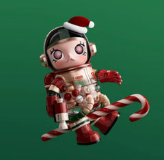 Molly Christmas 2024 400%