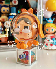 Crybaby Sitting Space Cat-Orange figurer-preorder