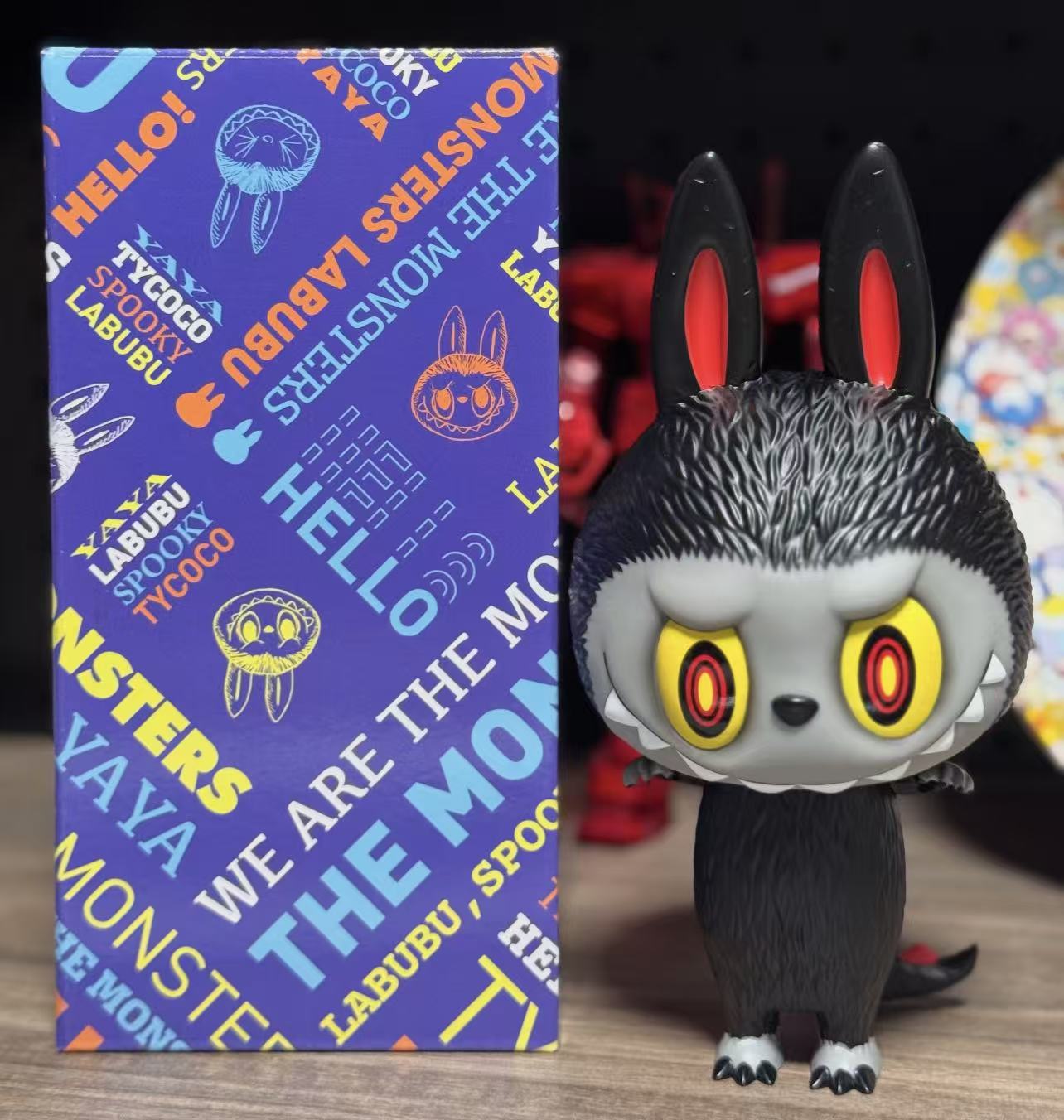 Zimomo Titan Rood Figure (Big Doll)