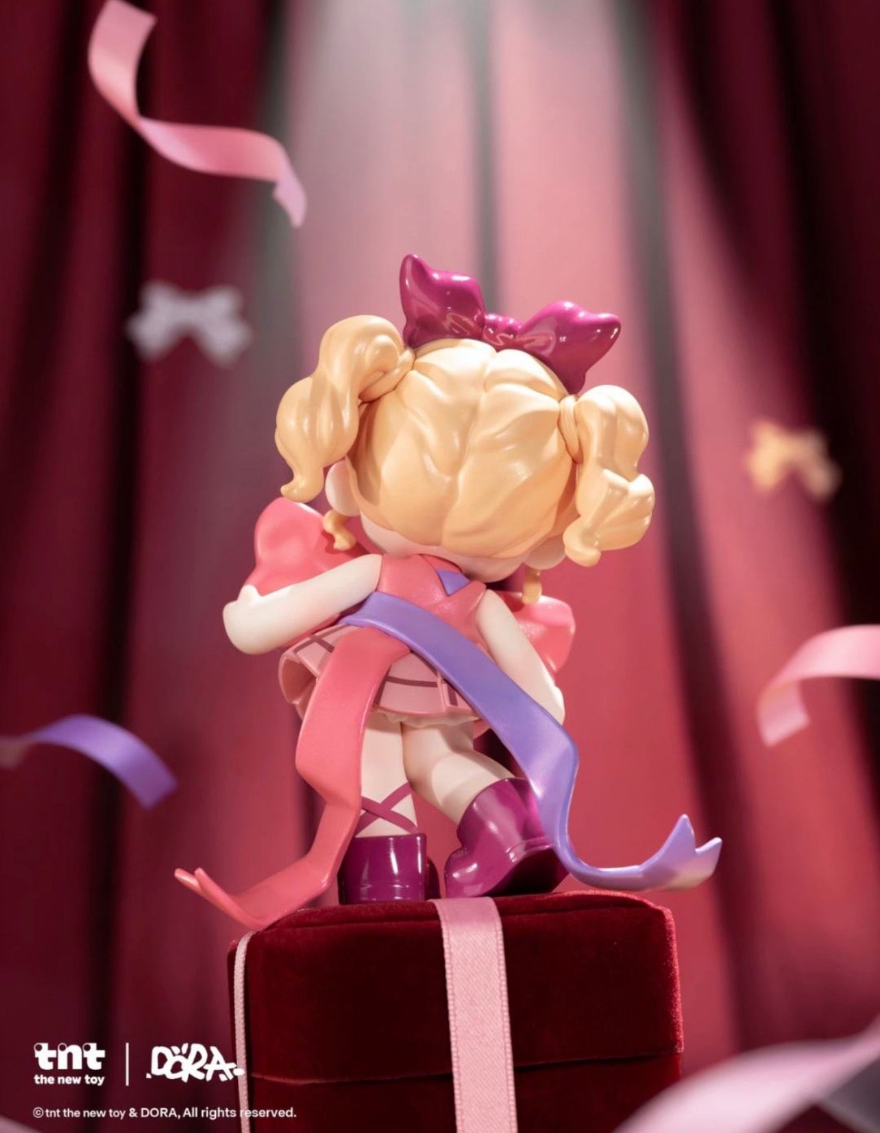 Dora Wonderful Night Figure Series