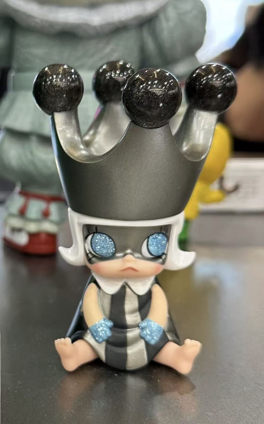 Exclusive Baby Molly sitting ver.