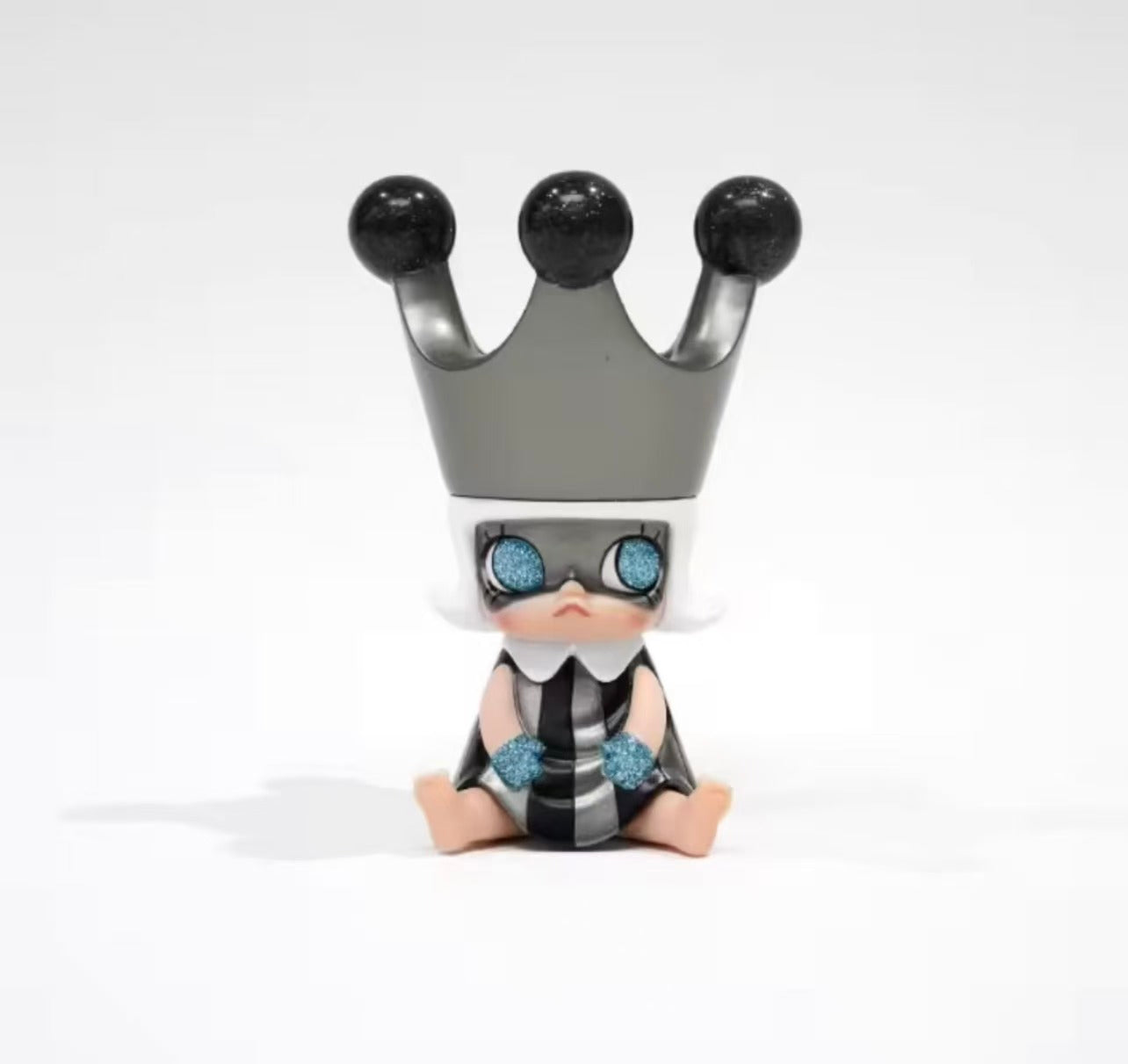Exclusive Baby Molly sitting ver.