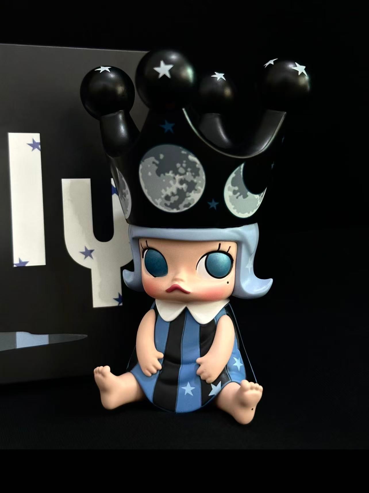 Exclusive Baby Molly sitting ver.