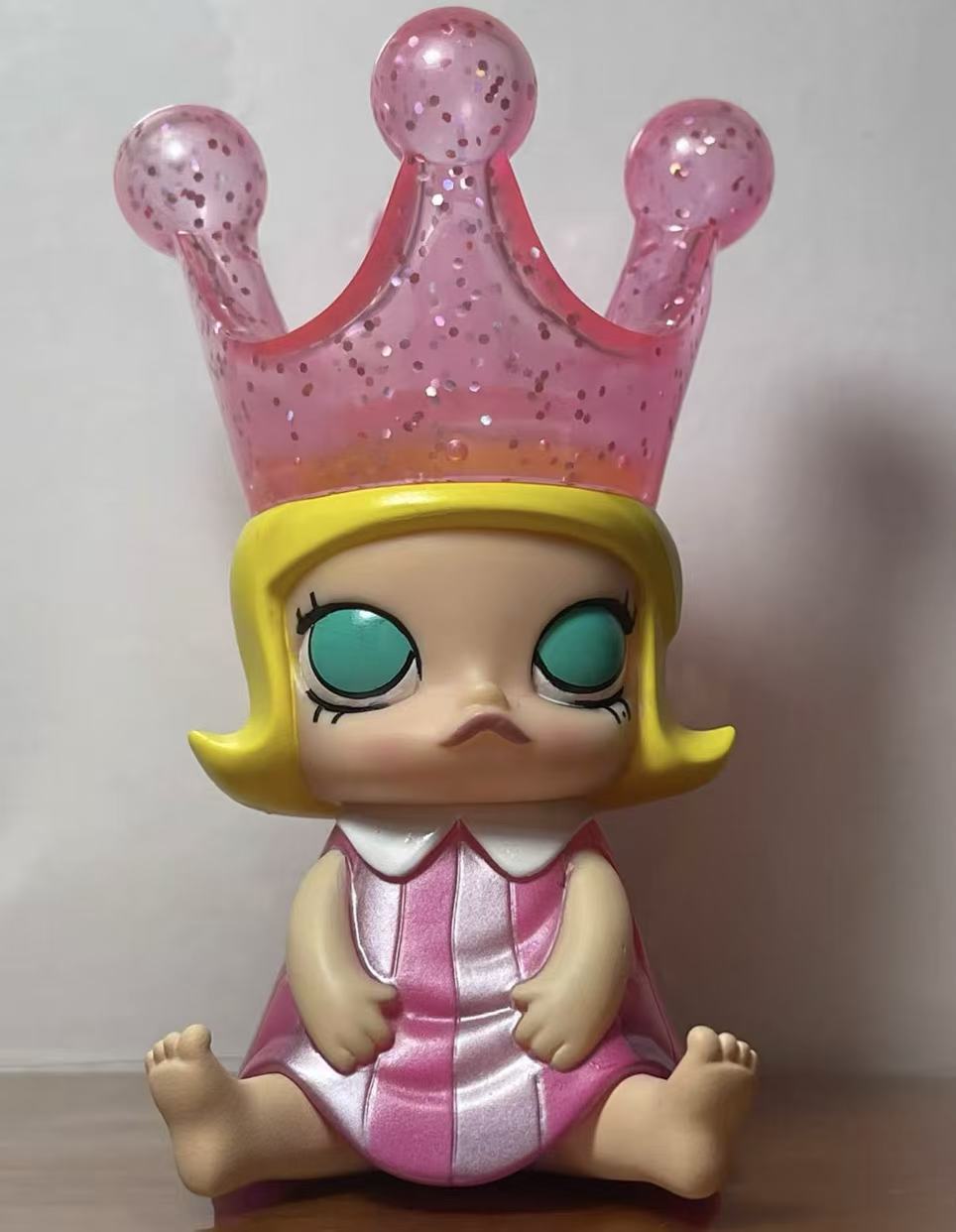 Exclusive Baby Molly sitting ver.