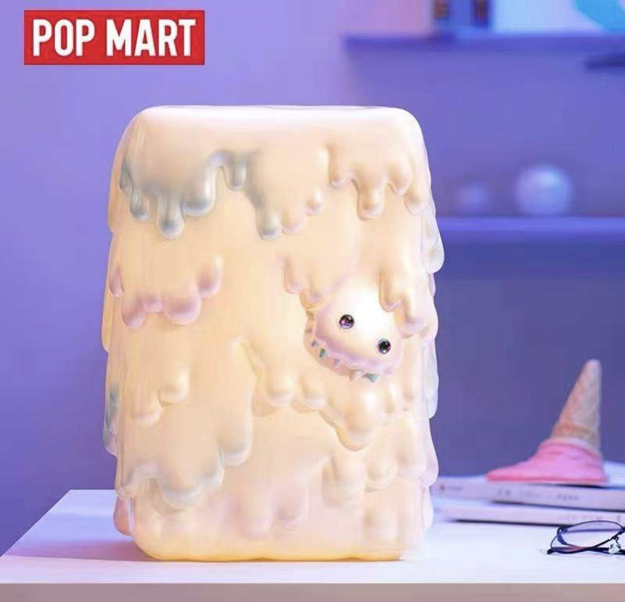 Instinctoy Monsters x art lamp (light color could change)