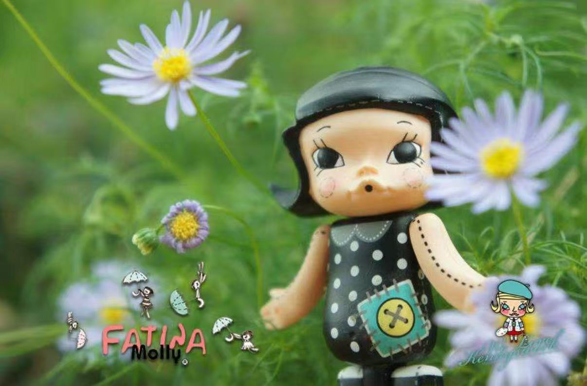 Fatina Molly-preorder