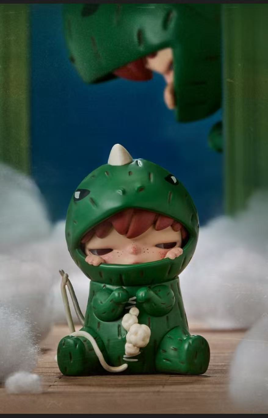 Hirono Echo Series Figures