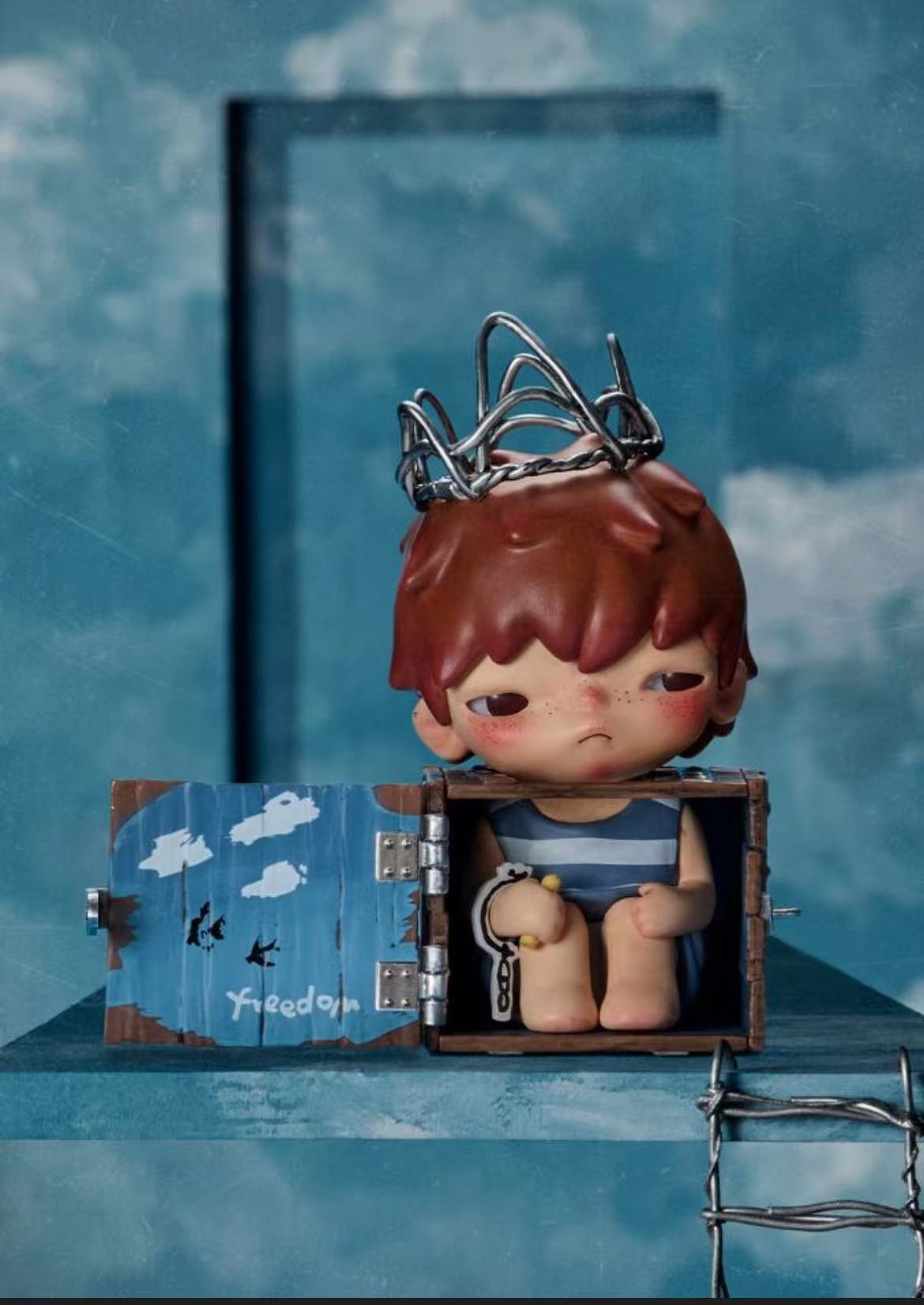 Hirono Echo Series Figures