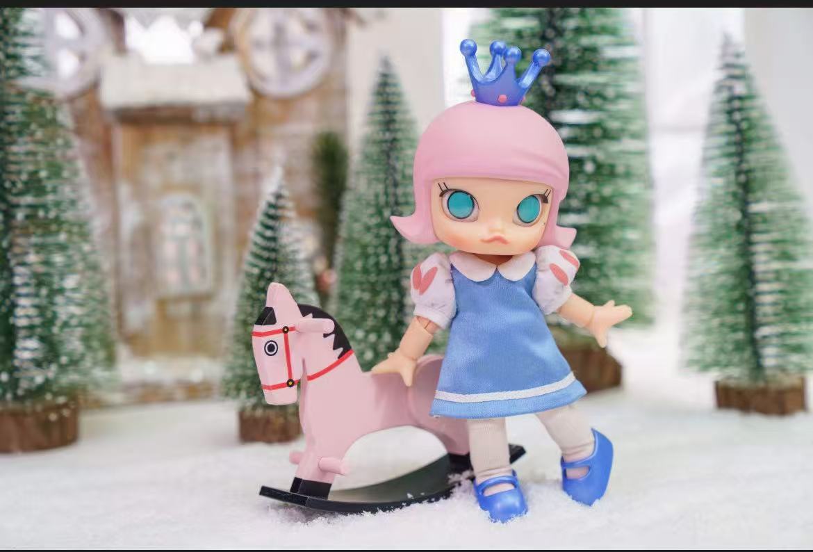 Molly Action Figures collection-Preorder