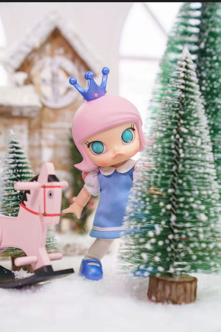 Molly Action Figures collection-Preorder