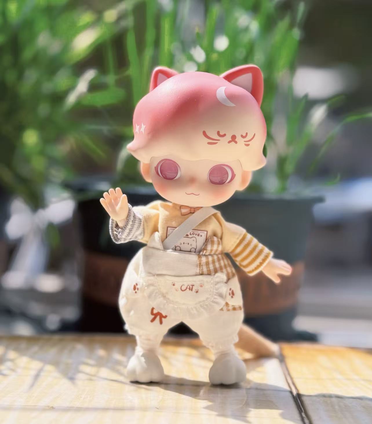 Dimoo Dreamland Series Action Figure-Preorder
