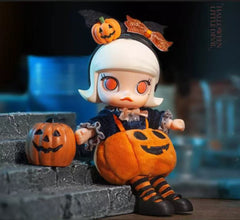 Molly Halloween Little Devil Action Figure-Preorder