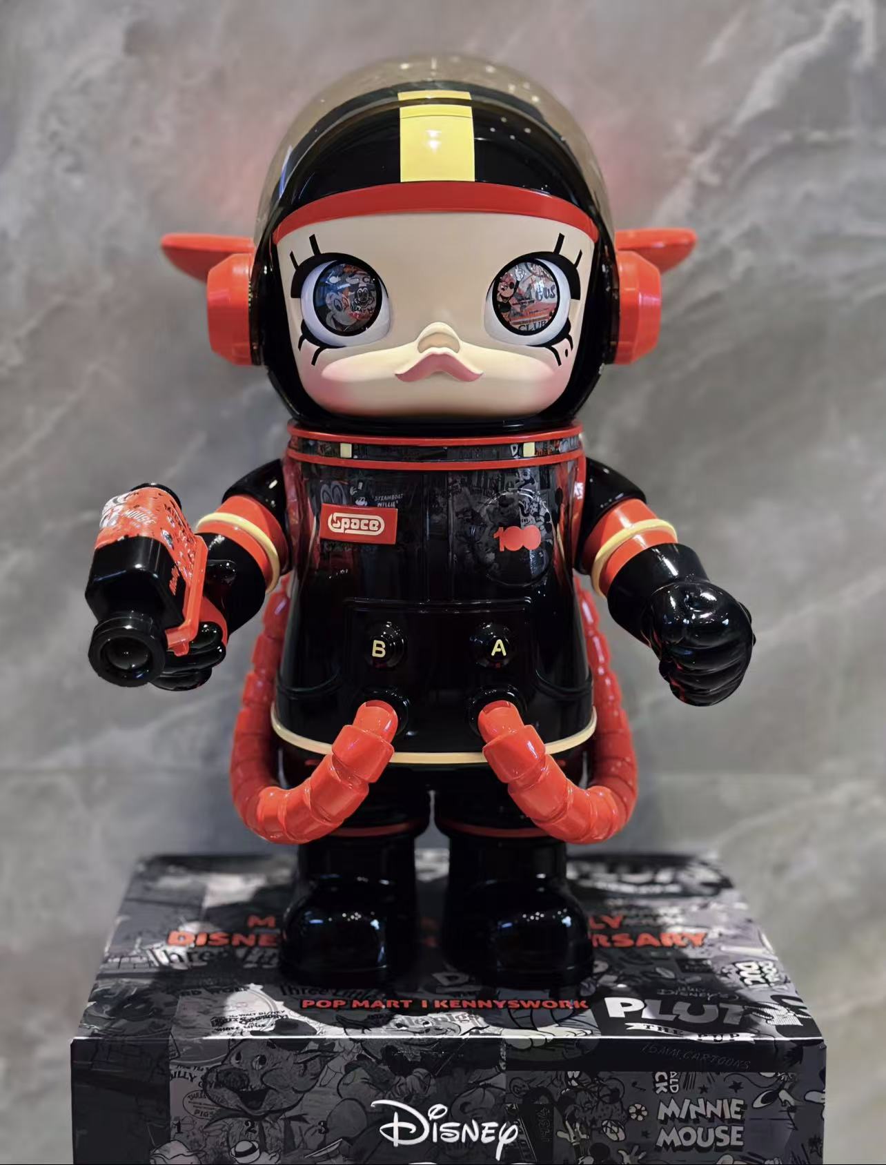 Molly Disney 100th Anniversary 400%-preorder
