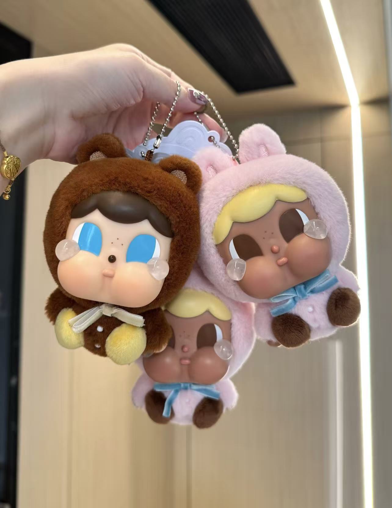 Crying Babe - CRYBUNNY or CRYTEDDY Full Body Vinyl FacePlush Keychain-preorder
