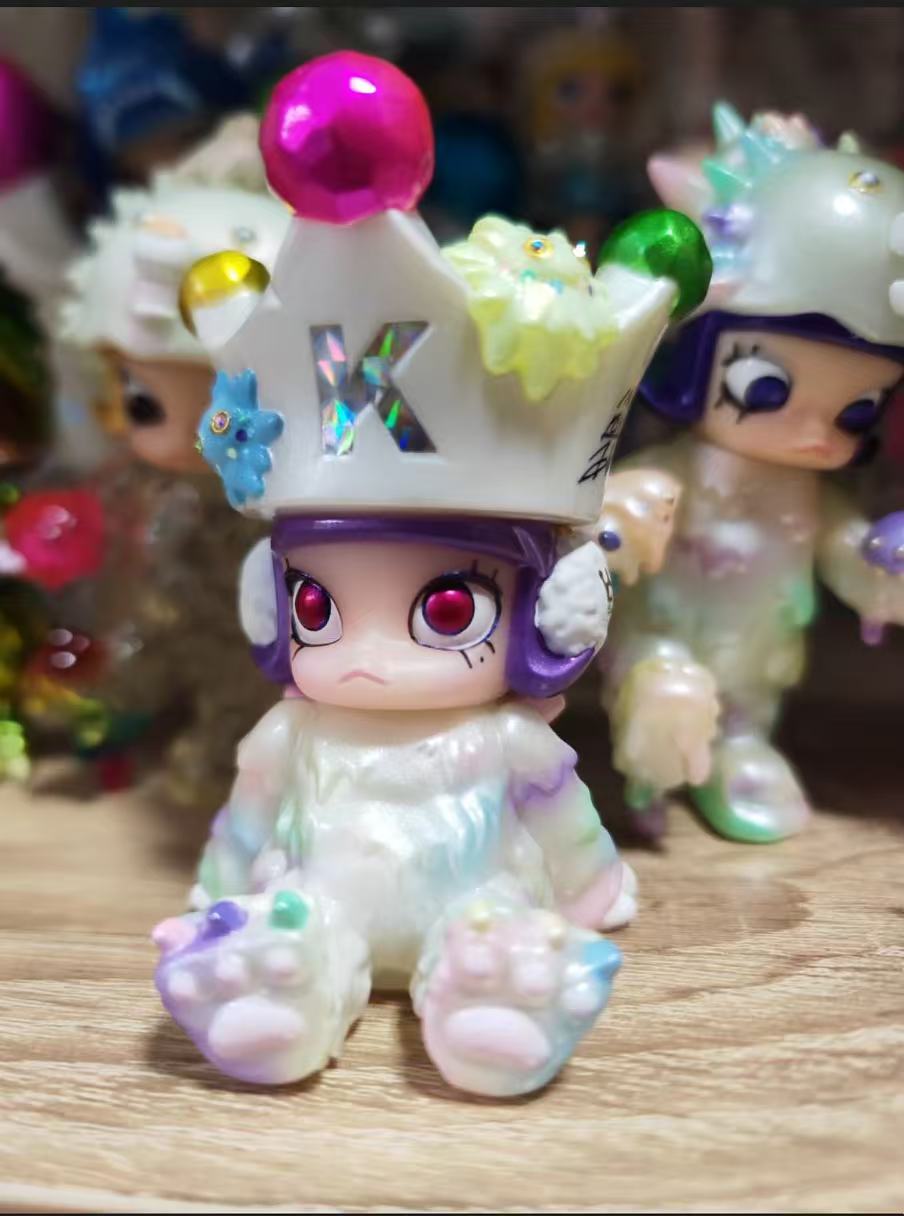 Mini ice erosion instinctoy Molly -preorder