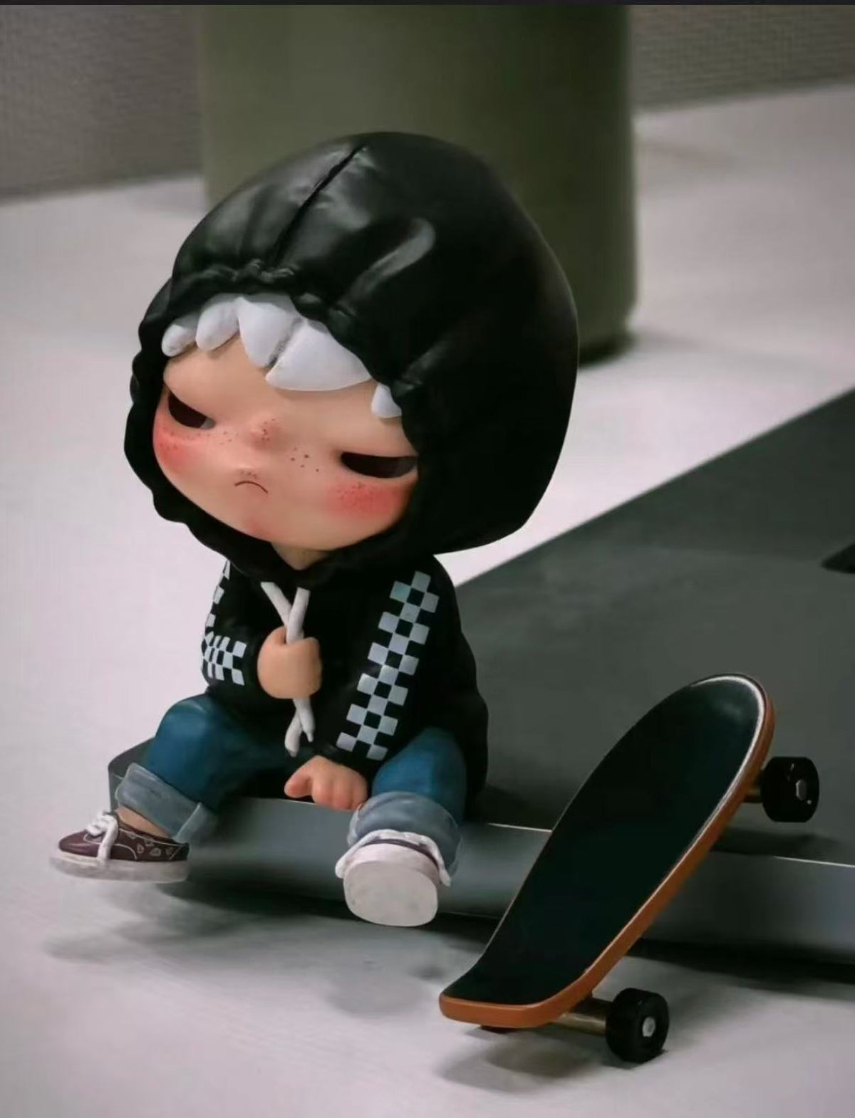 Hirono×Vans Figure-Preorder