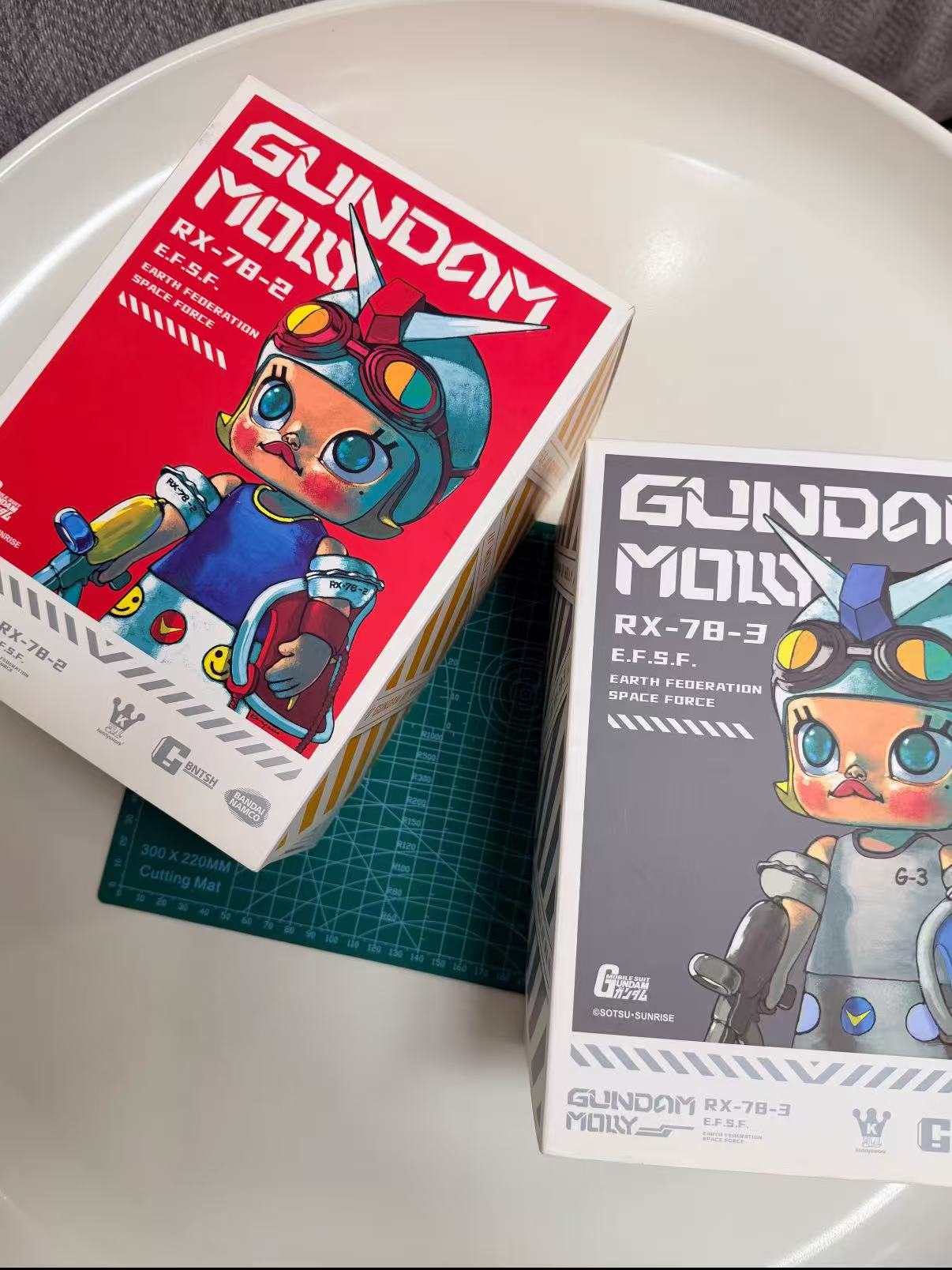 Gundam RX-78-2 or RX-78-3 set-preorder