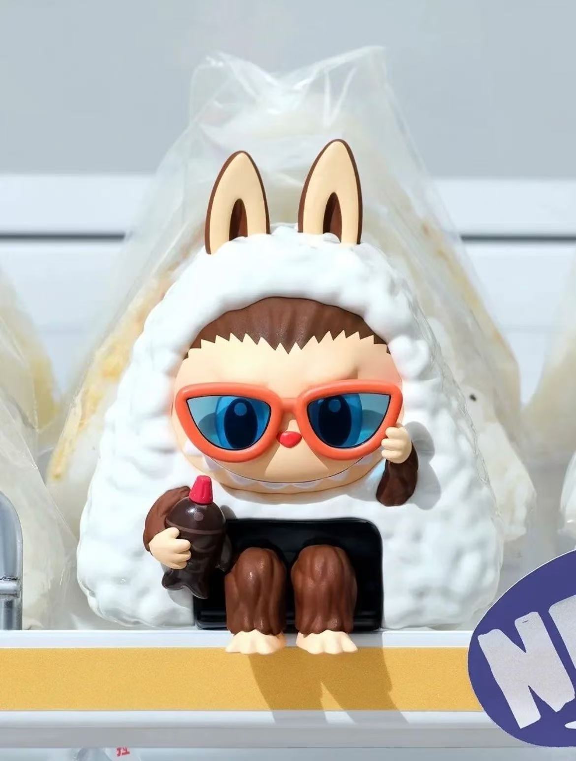 THE MONSTERS Wacky Mart Series Figure-preorder