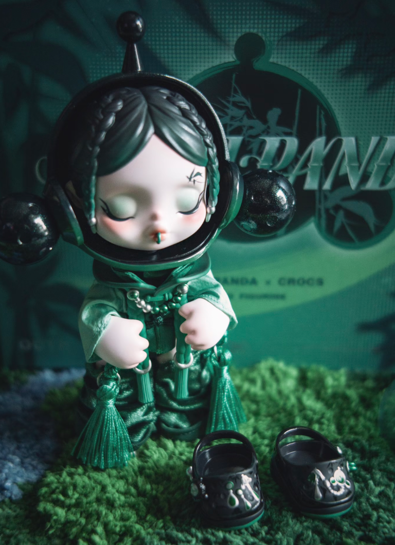 Skullpanda Crocs Ootd Figure-preorder