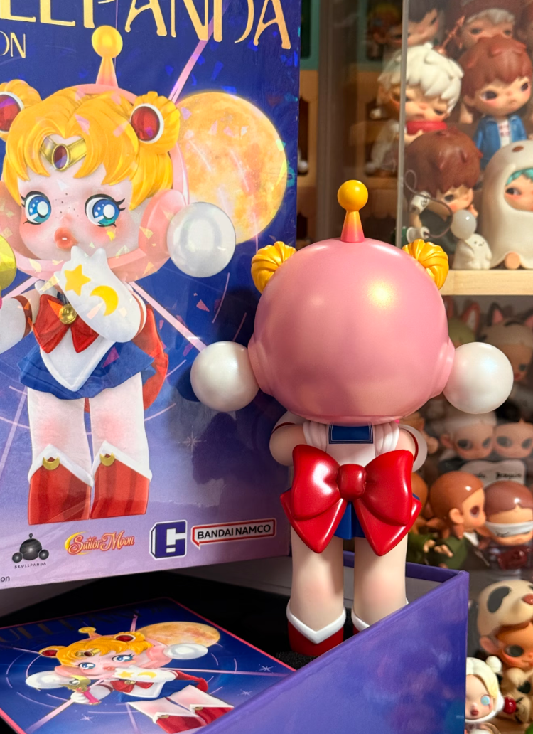 Skullpanda Sailor Moon Figure-Preorder