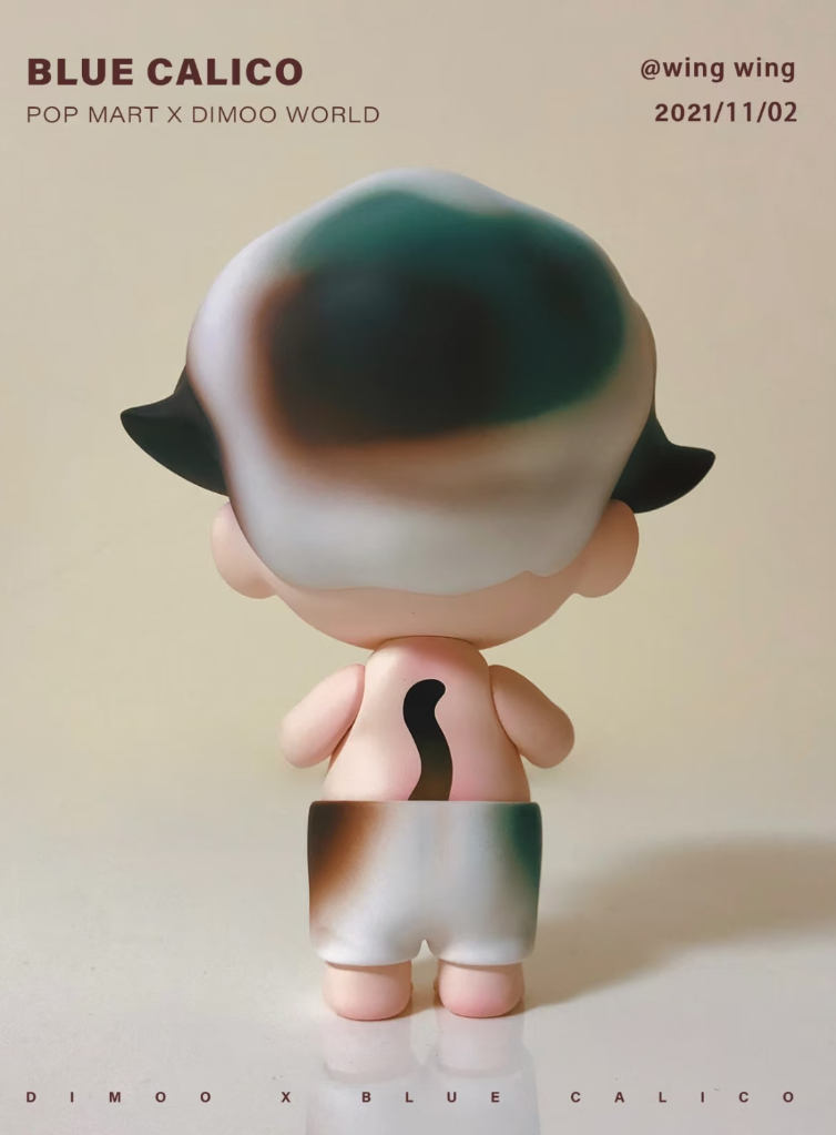 Dimoo world Blue Calico Figure