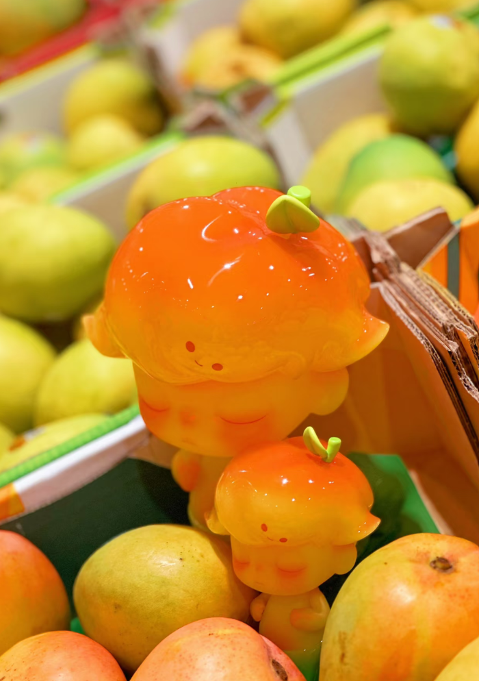 Dimoo World Mango jelly Figure