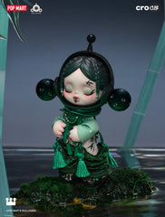 Skullpanda x CROCS Ootd figure